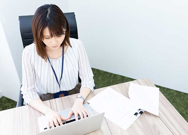 資格取得勉強イメージ
