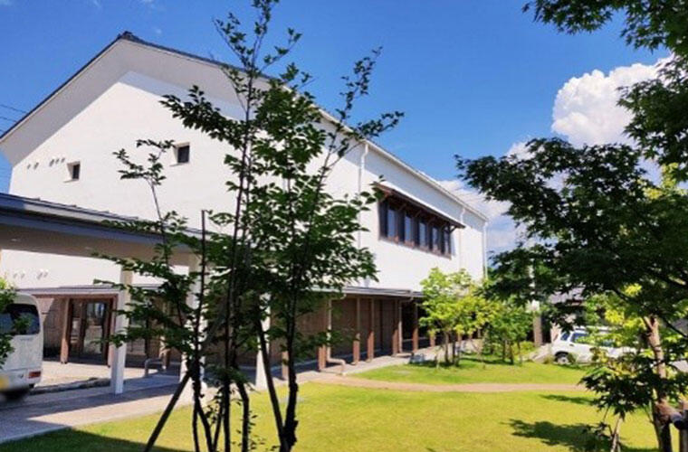 iida-img01.jpg